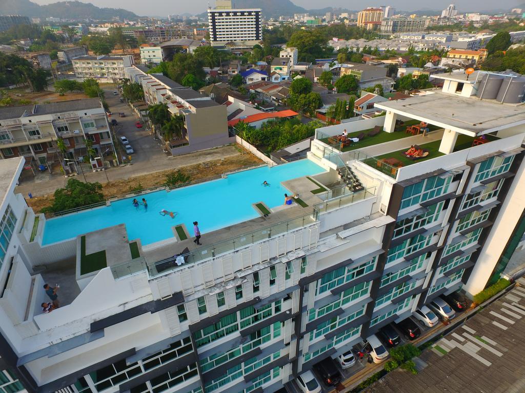 Modern Thai Suites Phuket Εξωτερικό φωτογραφία