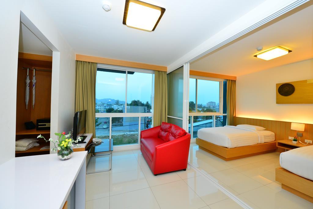 Modern Thai Suites Phuket Εξωτερικό φωτογραφία