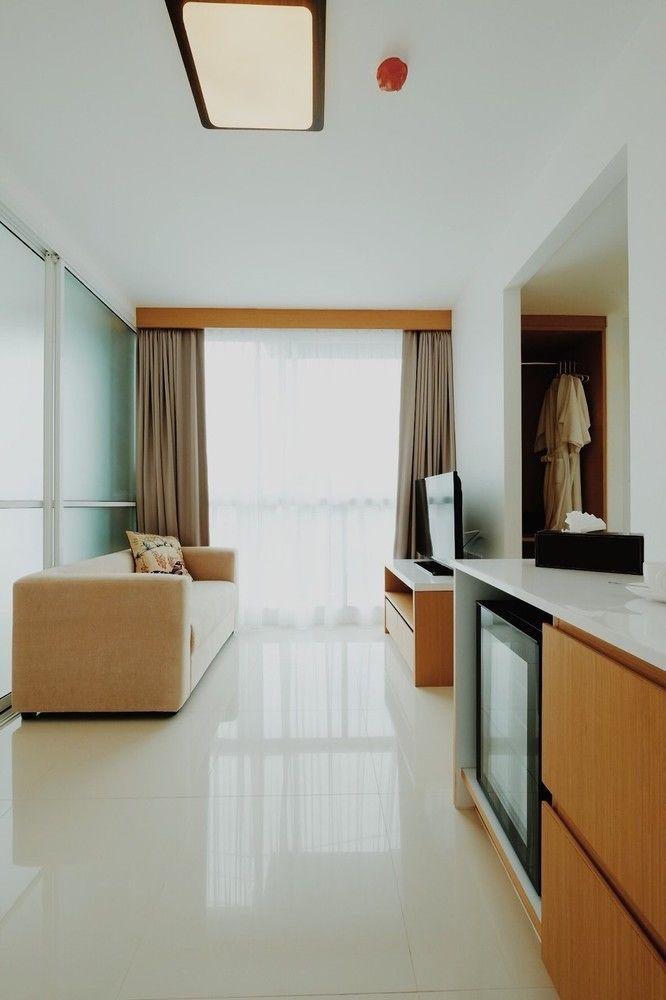 Modern Thai Suites Phuket Εξωτερικό φωτογραφία